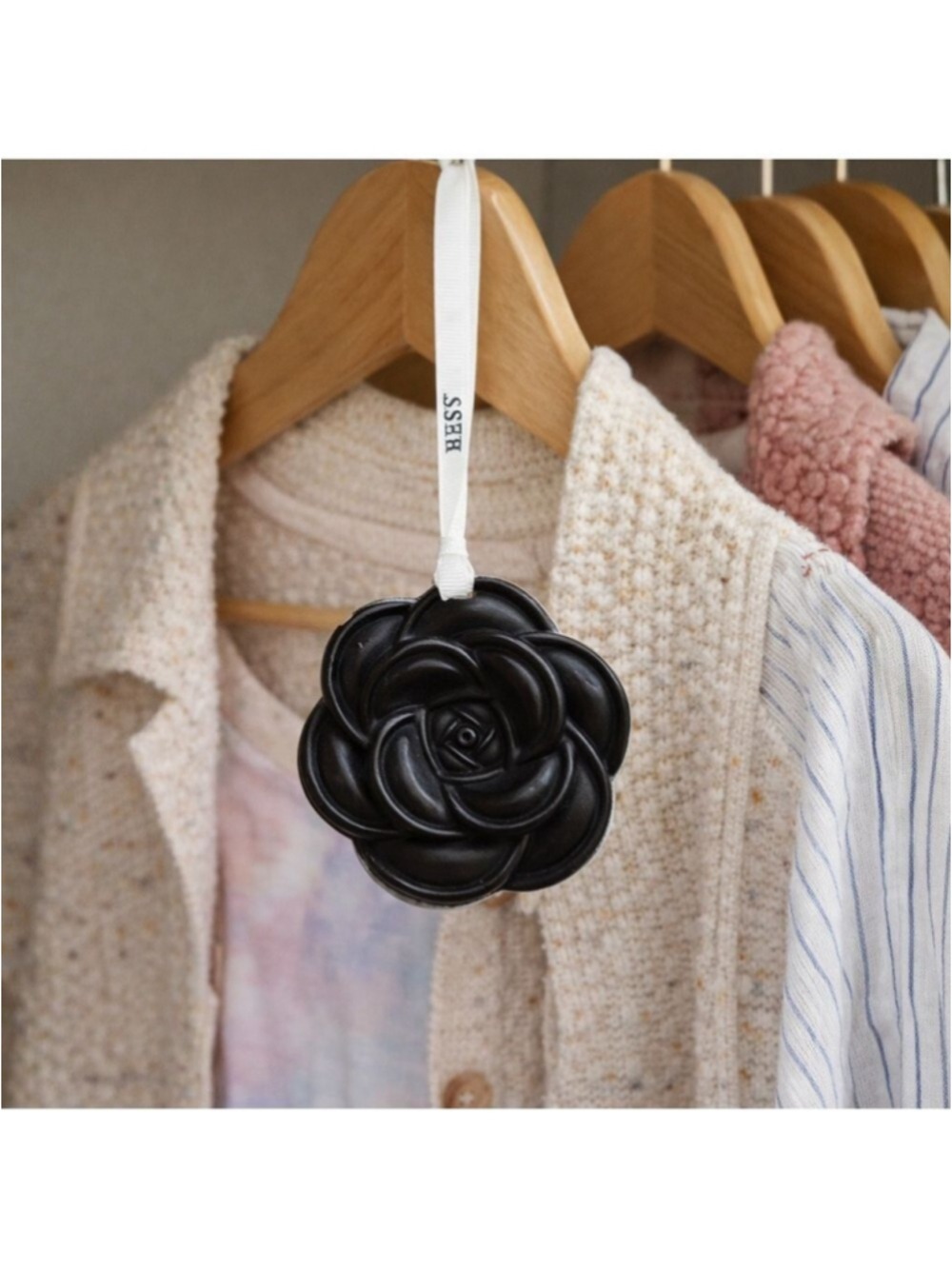 NEW Black Opium Scented Flower Fragrance Pendant – Luxury for Car & Home NIB